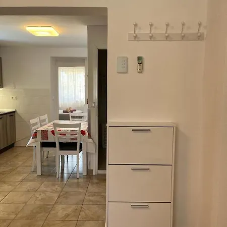 Apartament Amans 1