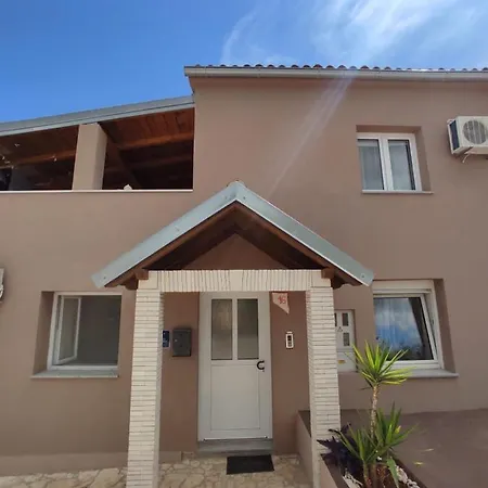 Apartment Amans Pula